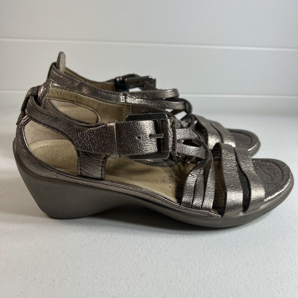 ECCO Sandals Women’s Size 5.5 Metallic Gold Copper Leather Strappy Wedge